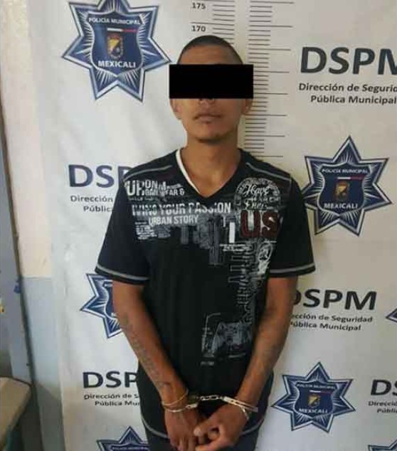 Joven detenido en Mexicali tení­a orden de aprehensión por exhumar cadáveres en Tijuana