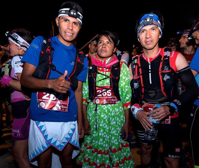 En huaraches, rarámuri alcanza el tercer lugar del ultramaratón europeo