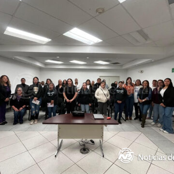 Imparten taller de empoderamiento económico a mujeres constructoras de paz