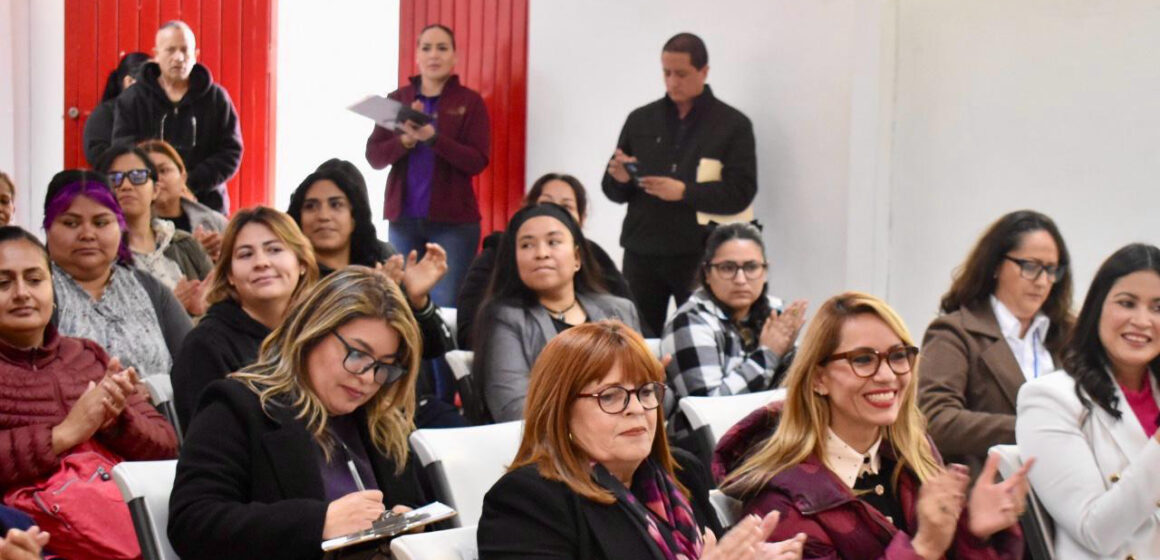 CEJUM y CECATI 144 realizan el foro “mujeres que inspiran”