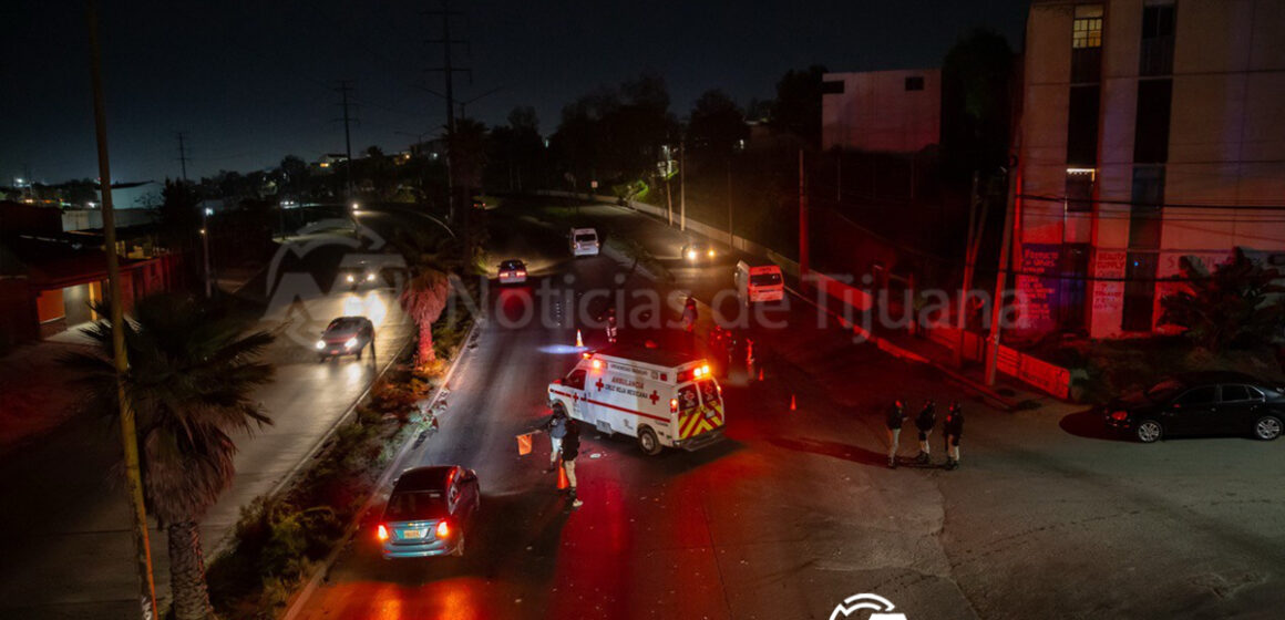 Hombre muere atropellado bajo un puente peatonal en el Libramiento Sur