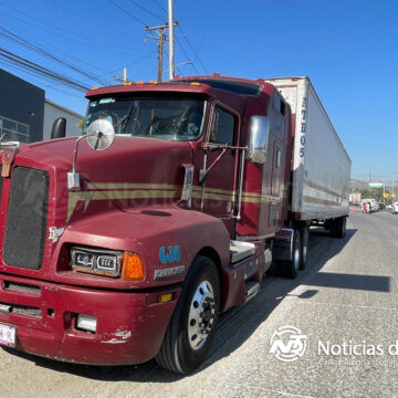 12 Chofer de tractocamión atropella a motociclista en El Realito