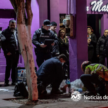 Hombre sufre sobredosis afuera del bar La Malquerida