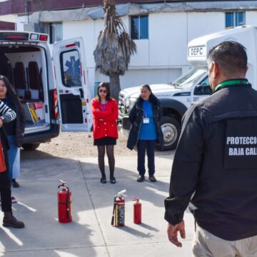 WhatsApp Image 2025-03-10 at 5.29.50 PM Capacita Protección Civil Estatal a mujeres en el marco del 8M