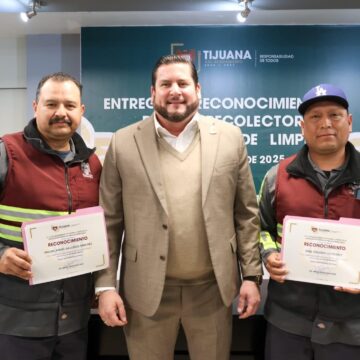 Reconoce Ismael Burgueño a personal de Limpia del Ayuntamiento de Tijuana