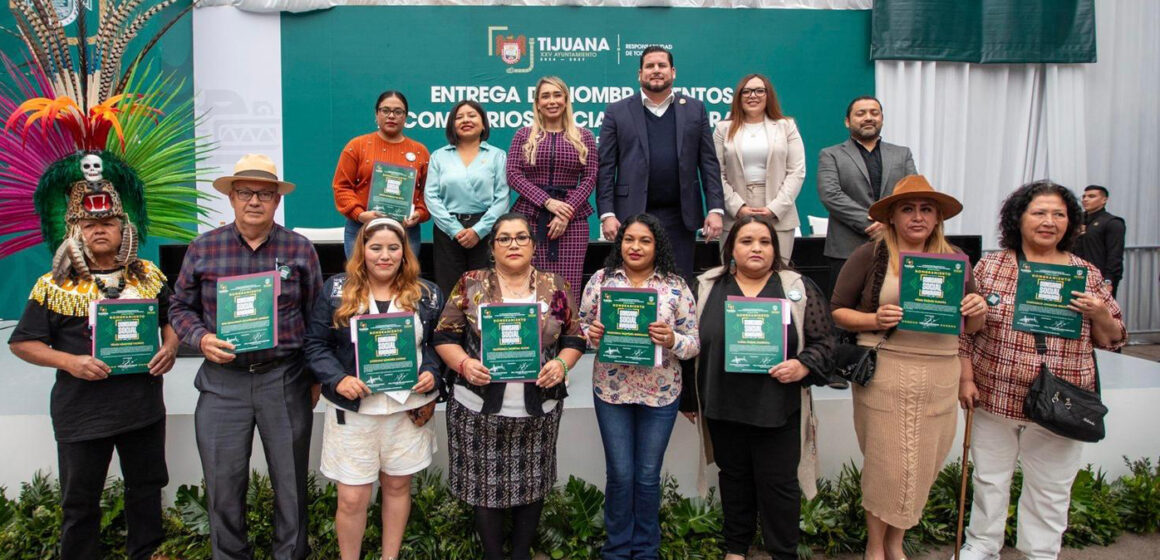 1 Ismael Burgueño toma protesta a Comisarios Sociales Honorarios de Sindicatura Procuradora