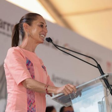 Sheinbaum lanza programa de vivienda y respalda a migrantes en Tamaulipas