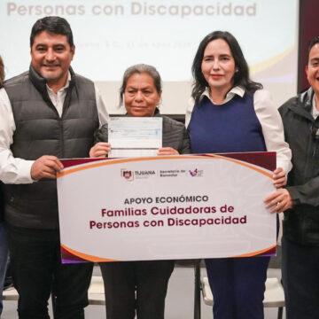 4 Entrega XXV Ayuntamiento de Tijuana apoyos a cuidadores de personas con discapacidad