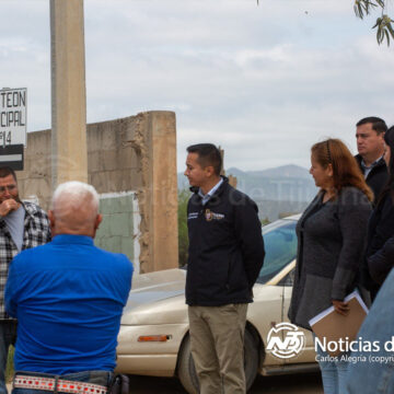 Familias de Tijuana protestan y cierran acceso al Panteón 14 por falta de mejoras y seguridad