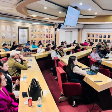 cd Imparte XXV Ayuntamiento de Tijuana taller a comerciantes de bazares sobre la reglamentación municipal