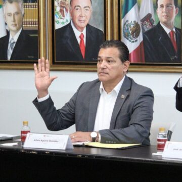 Regidor Arturo Aguirre impulsa mejoras en el alumbrado público de Tijuana