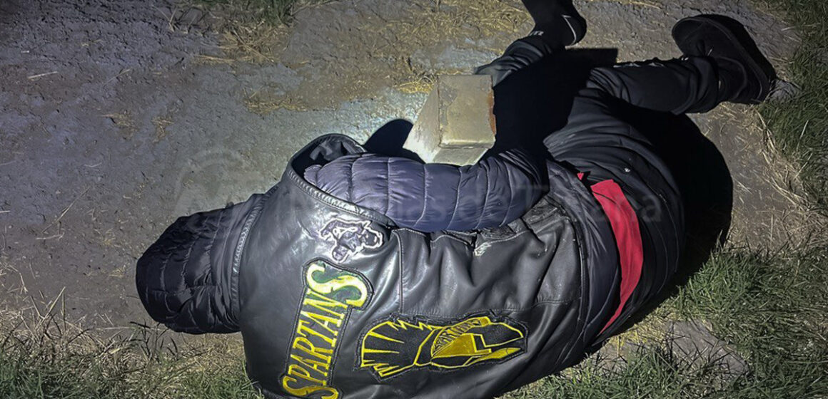 1 Una piedra en la vía provoca la muerte de un motociclista