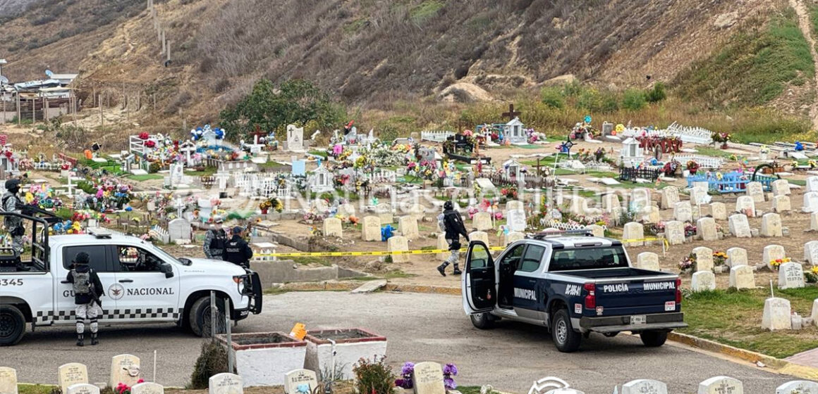 1 Vecinos localizan cuerpo sin vida en Panteón Santa Gema