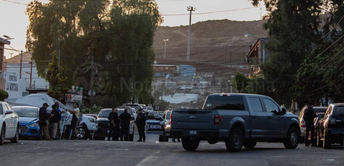 1 Ejecutan a hombre al interior de su domicilio