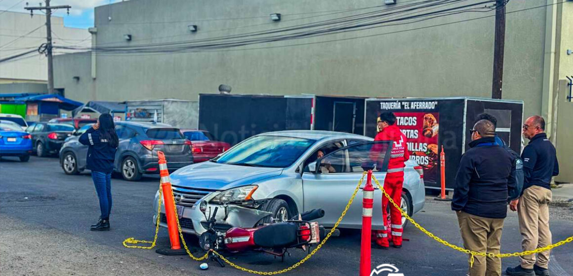 2 Motociclista resulta gravemente herido tras choque en Parque Industrial El Lago