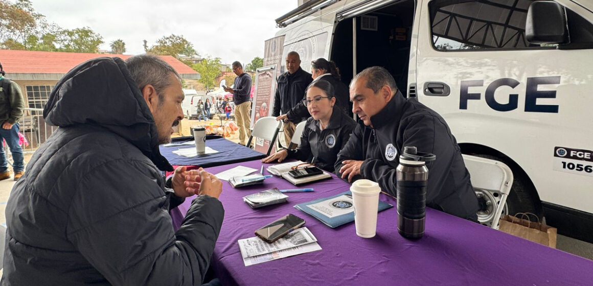 Fiscal enlace contigo acerca sus servicios en jornadas municipales y universidades