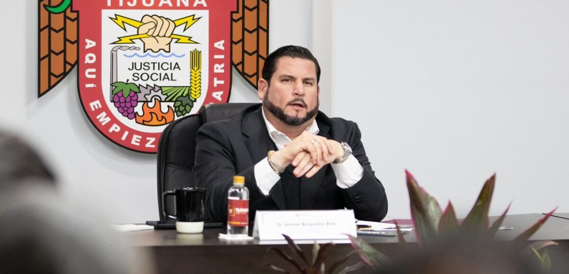 494226840_1222480105996807_2758377637928972750_n Ismael Burgueño advierte que frenará obras en zonas de riesgo tras deslizamiento en colonia Cacho