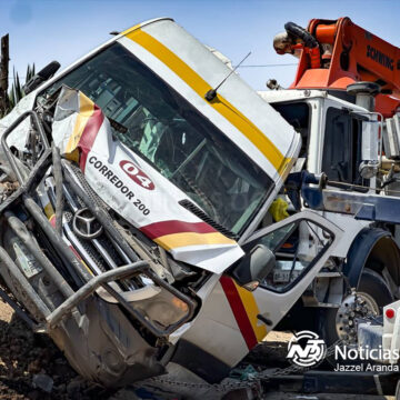 Choque Múltiple en Corredor 2000 Deja 10 Vehículos Dañados y Más de 10 Personas Lesionadas
