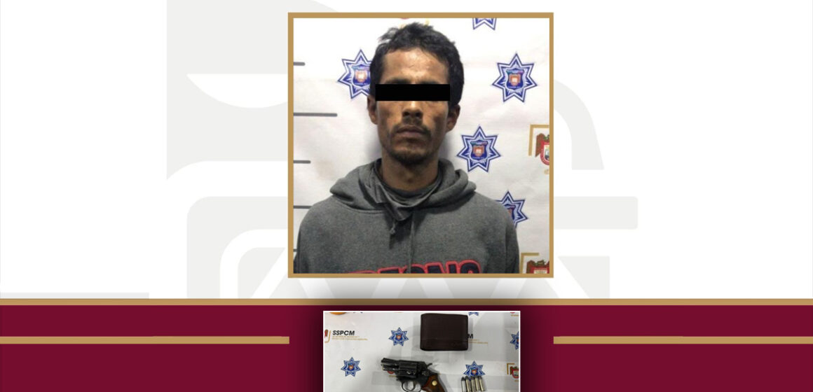 df Arrestan a sujeto por robo con violencia en flagrancia y portación de arma de fuego