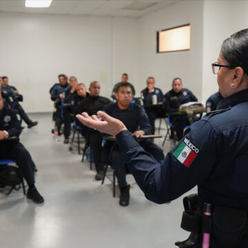 Refuerzan capacitación de elementos para una atención empática y efectiva en casos de violencia familiar y de género