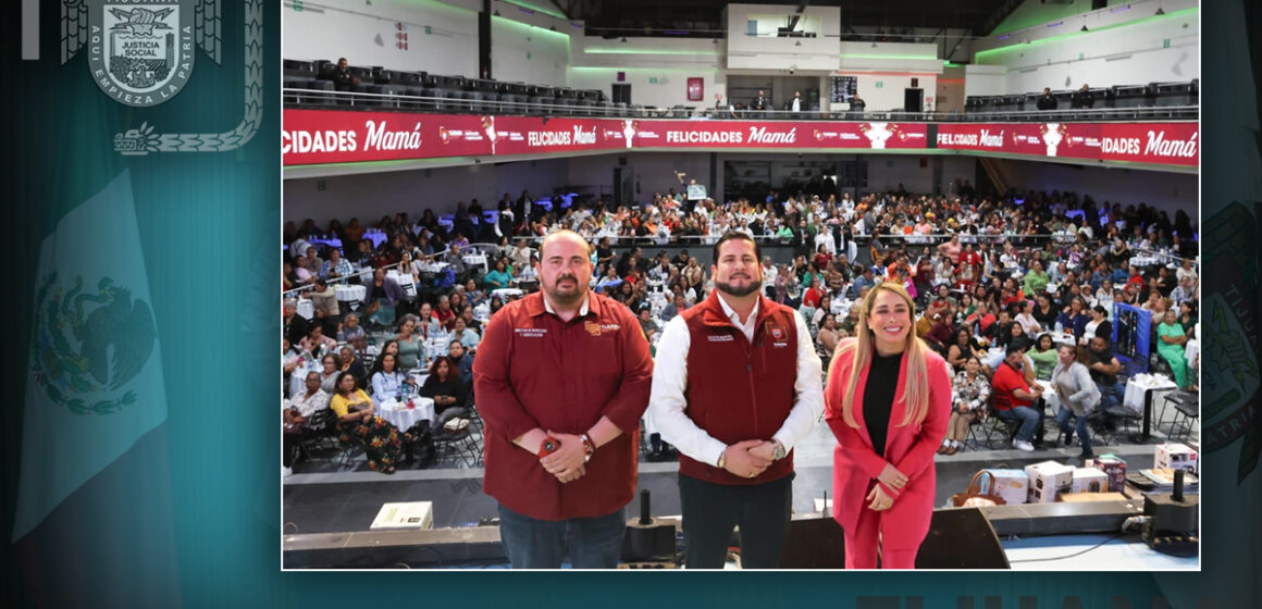 fghfg Celebra Ayuntamiento de Tijuana a madres de familia líderes de comunidades