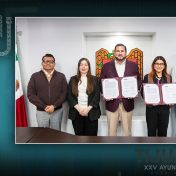 Firma Ismael Burgueño convenio con el INE en el marco de las elecciones del Poder Judicial Federal