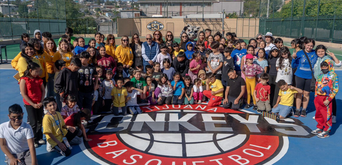 Reinauguran canchas deportivas del club de niños y niñas de Tijuana con el apoyo de Zonkeys