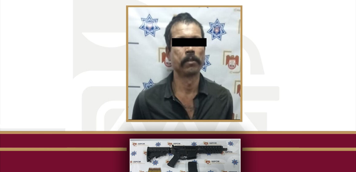 fsd Asegura Policía Municipal de Tijuana a persona con fusil de asalto