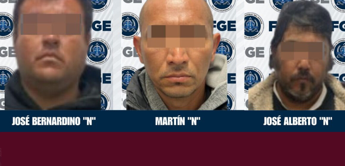 gf Durante cateo, FGE detiene a tres personas por su presunta responsabilidad en el delito de robo de vehículo