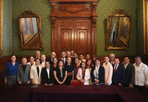 Sheinbaum y gobernadores fortalecen IMSS-Bienestar