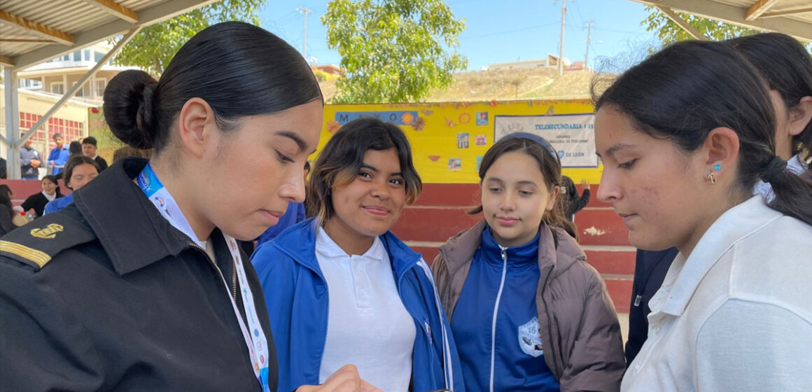 zcx MARINA Concientiza a los jóvenes de BC, sobre la Prevención a las Adicciones y ciberseguridad”.