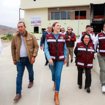 Universidad Rosario Castellanos impulsará derechos y oportunidades educativas para jóvenes de BC