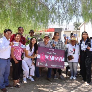 Gobierno de Tecate lleva apoyos de gas a familias de la zona rural