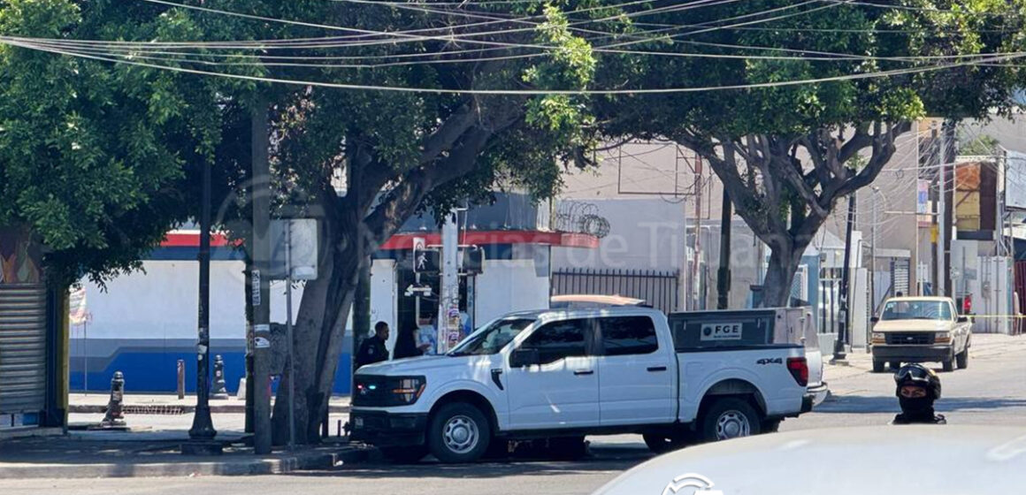 1 Hombre asesina a extorsionador en Tijuana; lo acusa de robarle tierras y ganado en Guerrero