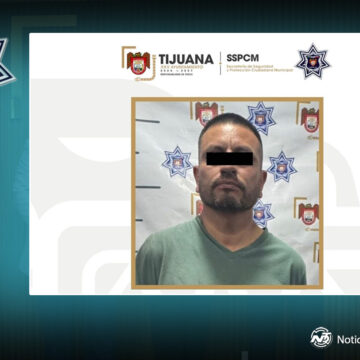 1 Elemento de la Policía Municipal detenido por daños a propiedad privada y amenazas