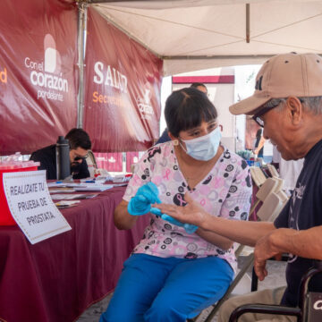 3 Realizan más de 8 mil pruebas gratuitas de cáncer de próstata anualmente