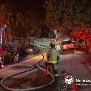 4 Persona muere calcinada en incendio en el Cañón de las Rosas