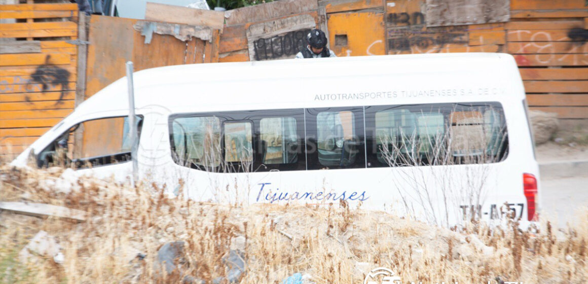 Asesinan a hombre abordo de un taxi en la colonia Tres de Octubre