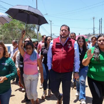 Ismael Burgueño arranca rehabilitación de vialidades en tres colonias de Tijuana
