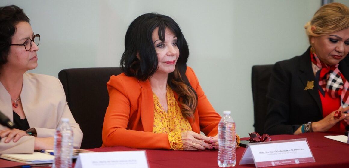 509181149_18045754046531534_6305350530678540690_n Norma Bustamante refuerza acciones para mejorar la imagen urbana de Mexicali