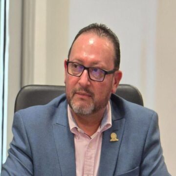 Gobierno de Tecate acumula rezago de 117 jubilaciones por deuda con Issstecali