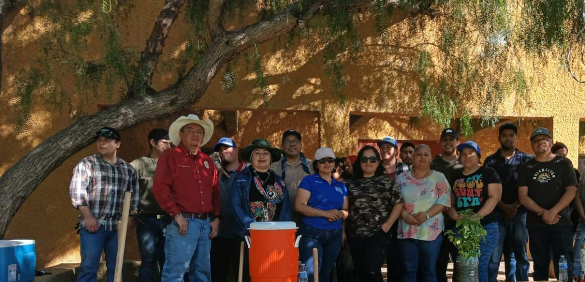 SUMA ESFUERZOS EMPRESA ATLANTIS DURANTE JORNADA DE LIMPIEZA EN PARQUE TECAROCA