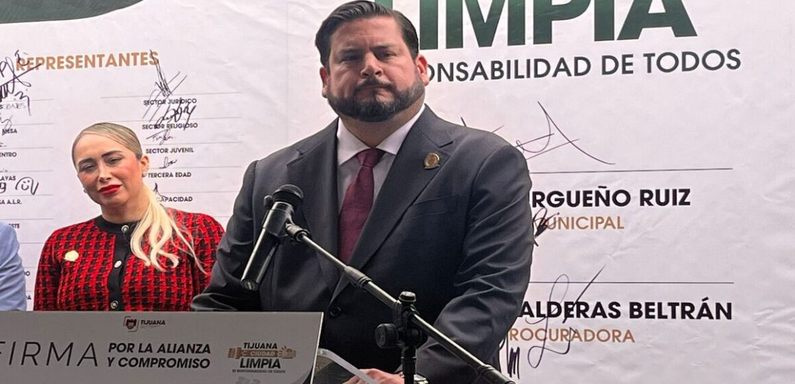 WhatsApp Image 2025-06-04 at 13.59.18 (1) Burgueño asegura que Fuerza Metropolitana está avanzando, aunque de momento esté en revisión