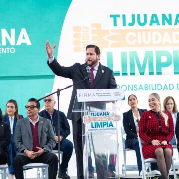 Alcalde de Tijuana firma alianza histórica con sociedad civil por una ciudad limpia
