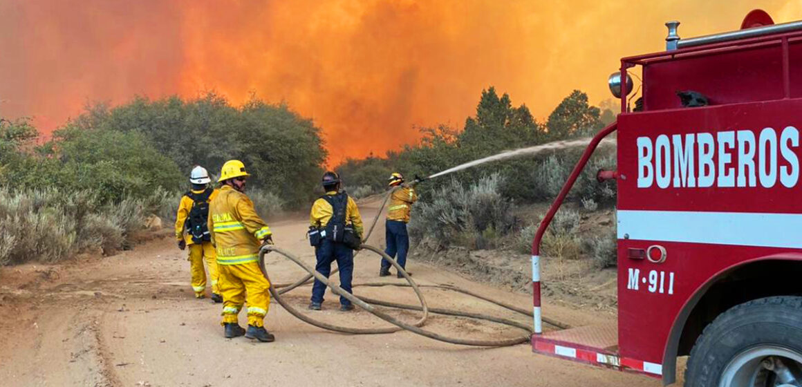 Gobierno de Tecate informa sobre avances al incendio forestal