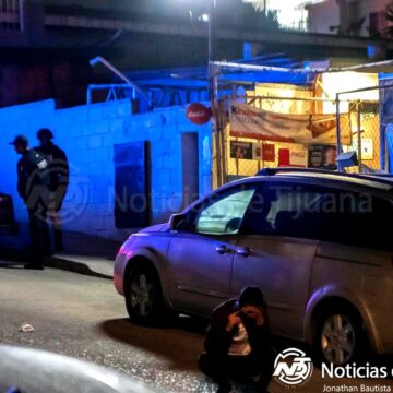 photo_5116613987792956994_y Padre encuentra a su hija sin vida y a su esposa gravemente herida en la colonia Mirador