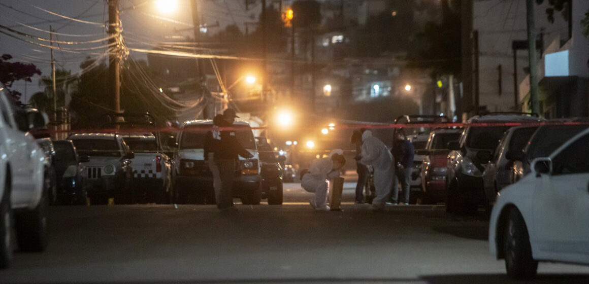 Grupo de sicarios balea a dos hombres en colonia Buena Vista