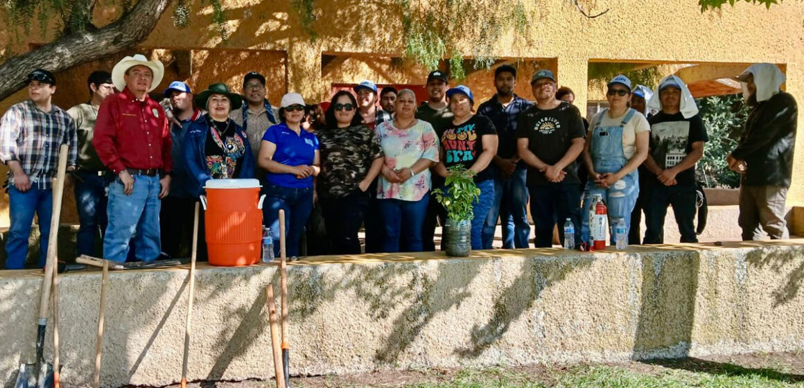 Realizan brigada de limpieza en parque Teca-roca