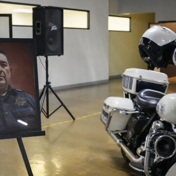 vc Despiden con honores al oficial de tránsito Antonio García Medrano