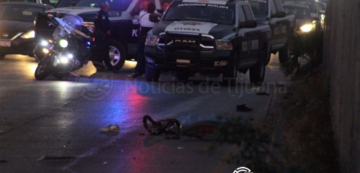 Muere ciclista tras ser embestido en Vía Rápida Poniente